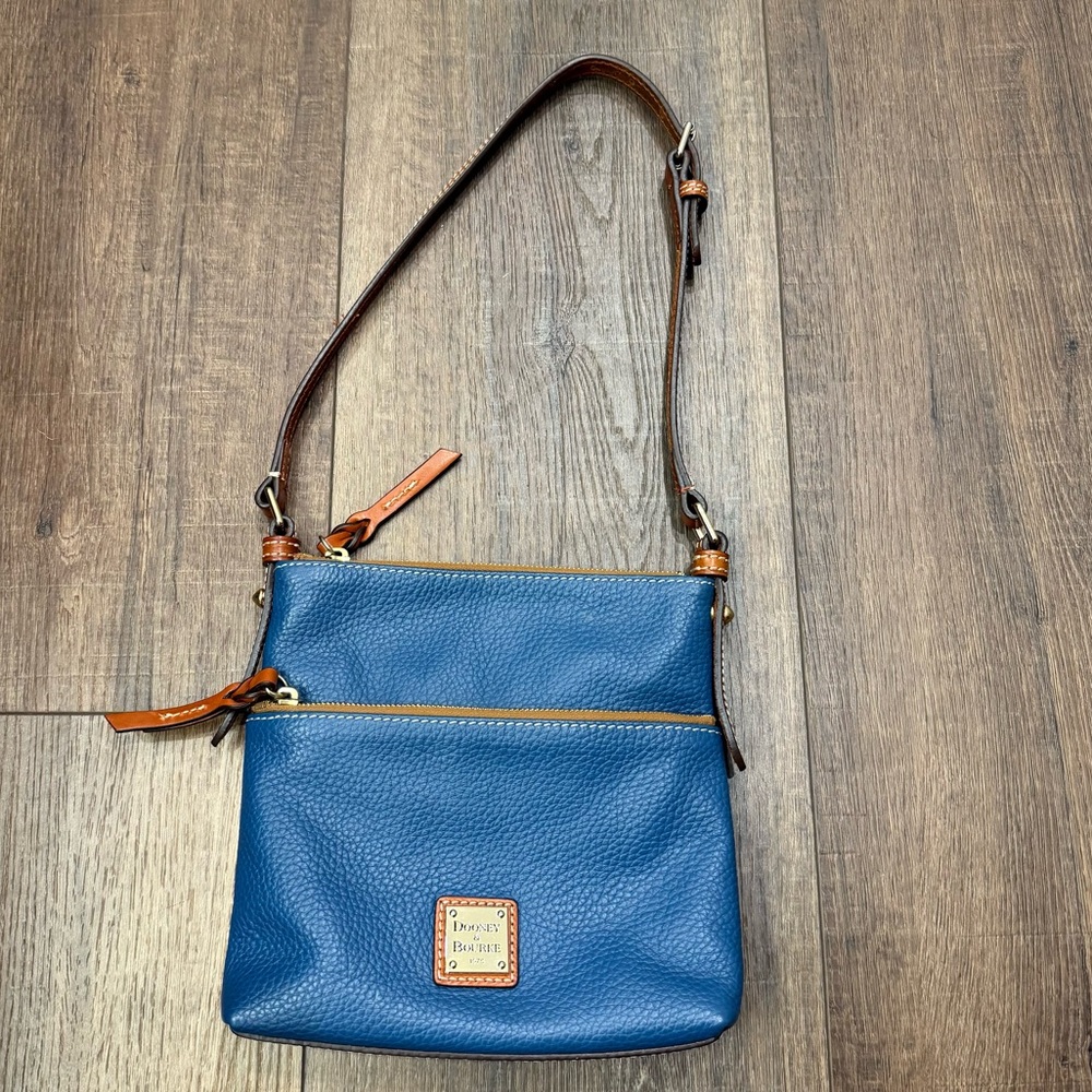 DOONEY & BOURKE Pebbled Grain Leather Blue